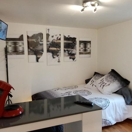 Studio 10 Avec Wifi Limoges Buitenkant foto